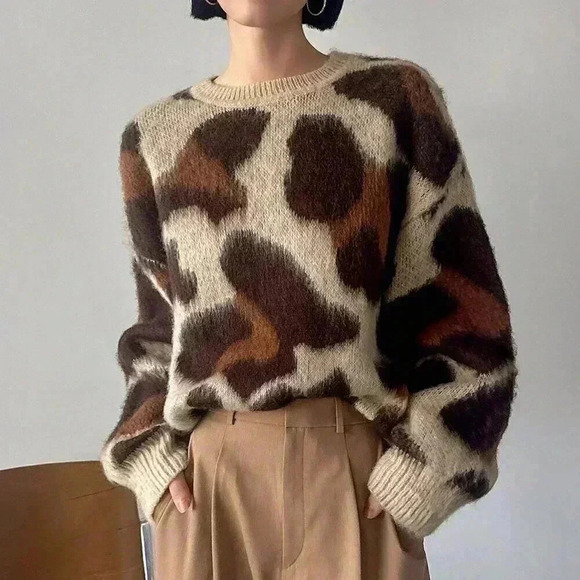 Coffee Brown Casual Women's Leopard Print Drop Shoulder Sweater - Picture 6 of 6